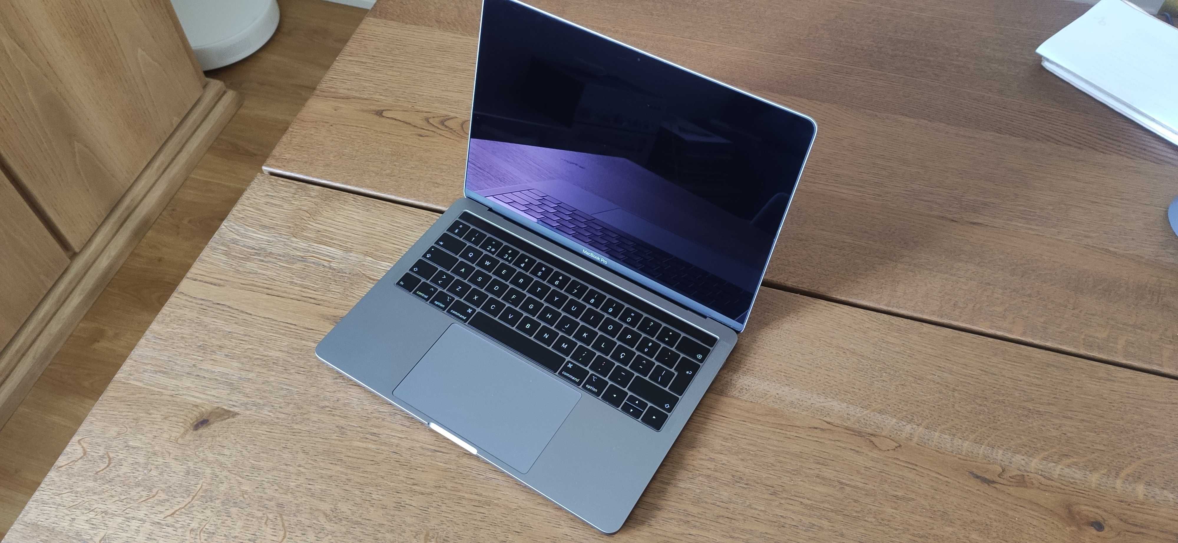 Macbook Pro 13'' 2019 versão Touch Bar + Touch ID Teclado PT