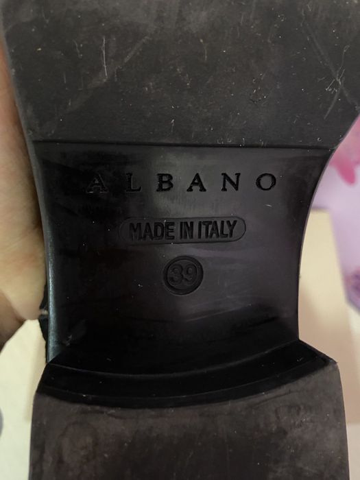 ALBANO Італія оригінал 39 розміру
