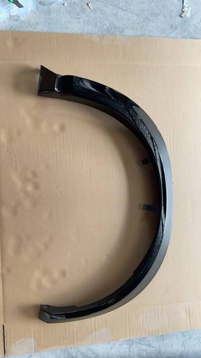 Nissan Ariya Накладки арок  , є інші запчастини