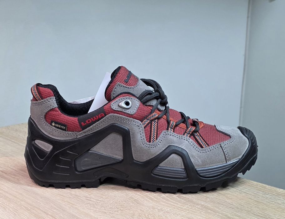 Кроссівки Lowa  трекінгові  ZEPHYR GTX LO TF WS