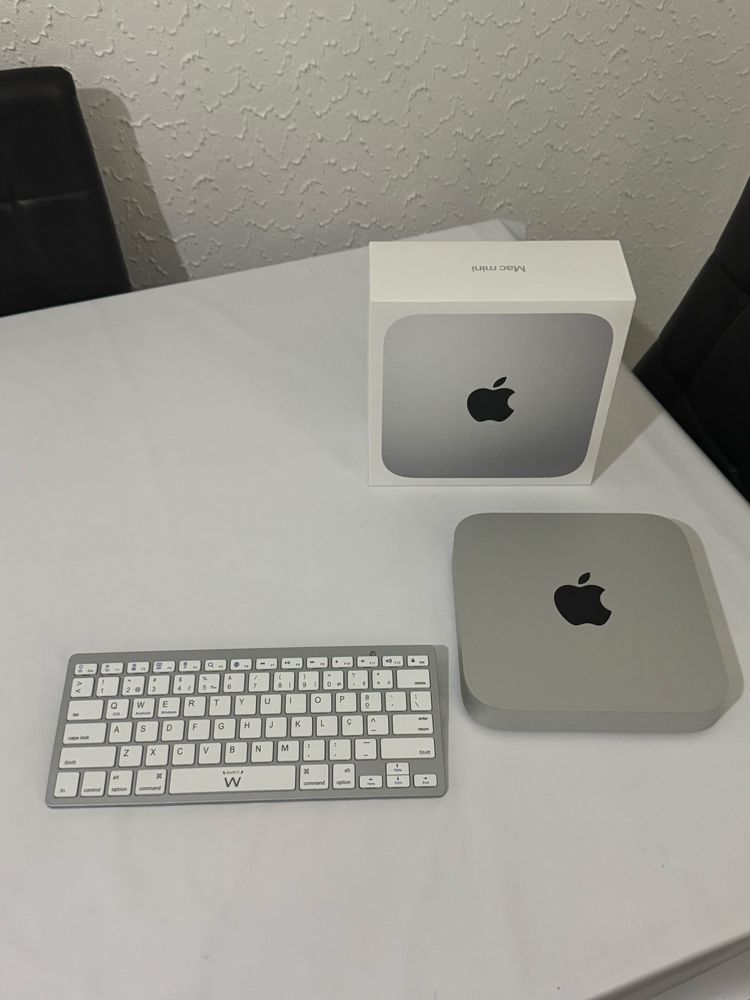 Apple Mac mini m2