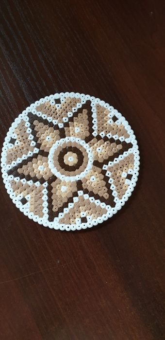 Dekoracyjna podkladka pod kubek, ozdoba na stół