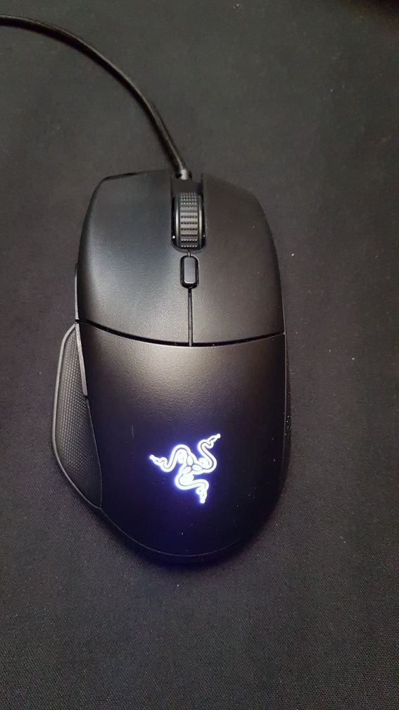 Razer Basilisk Essential mysz gamingowa