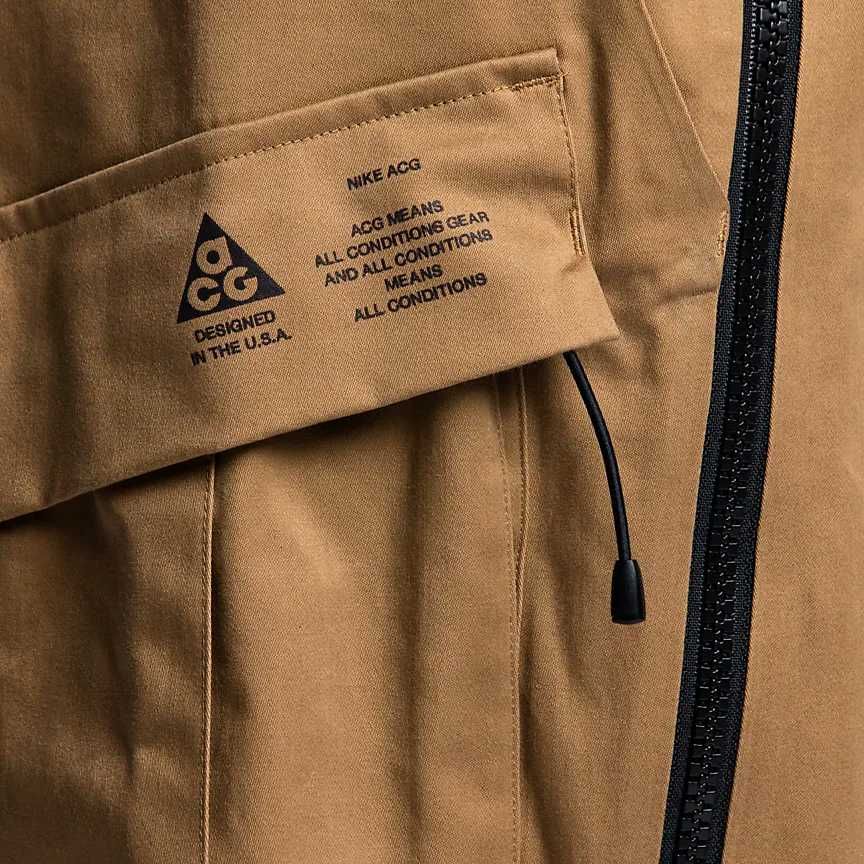 Nike ACG карго штани