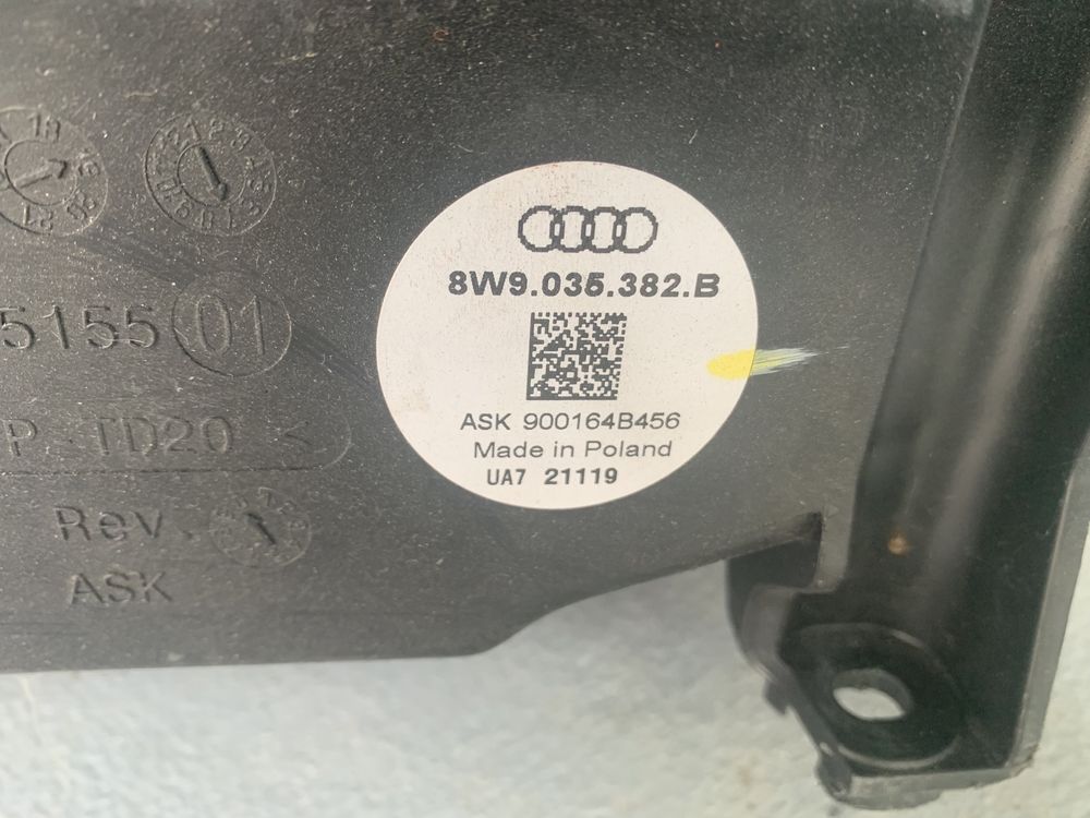 Б/У Audi a4 b9 сабвуфер 8w9 035 382b