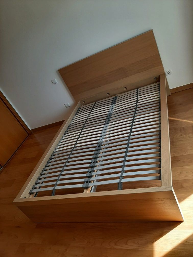 Estrutura completa Cama Malm IKEA