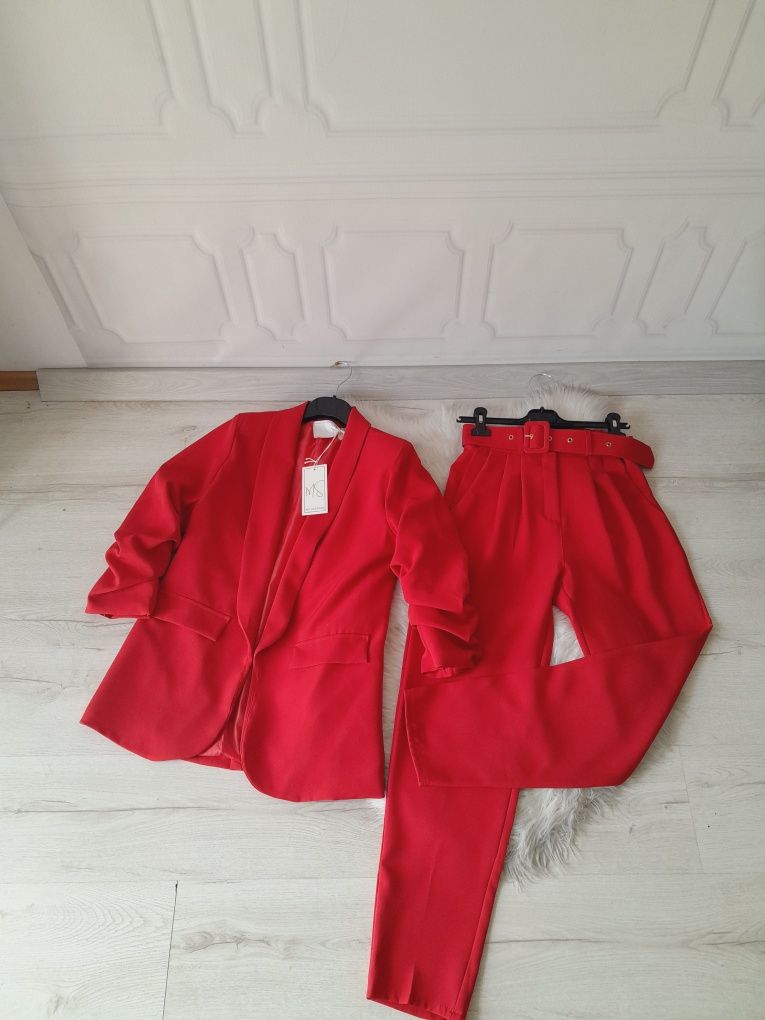 Czerwony garnitur damski S zestaw marynarka+spodnie