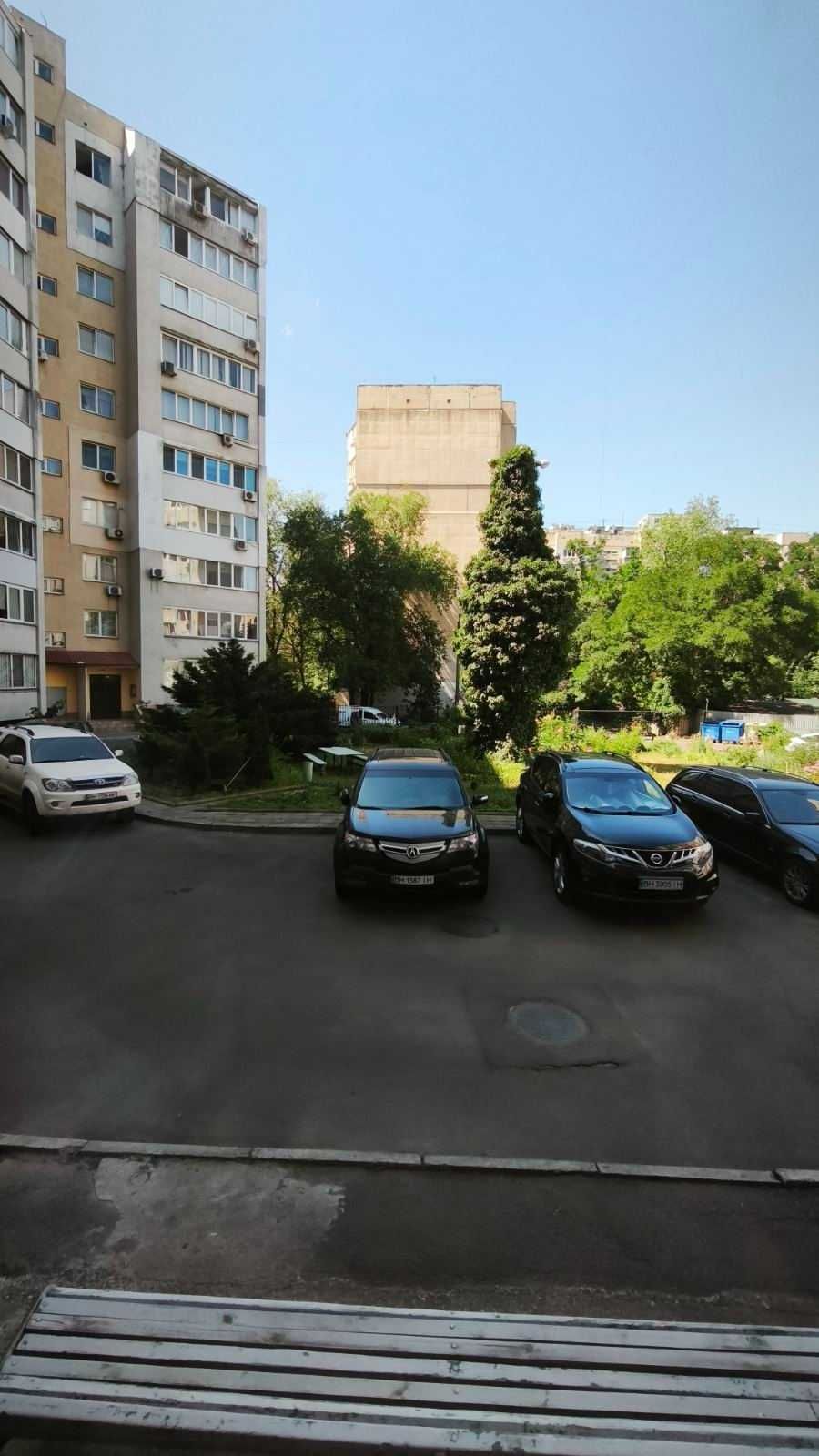 Без комиссии• 3-х комнатная квартира с ремонтом, мебелью •  Фонтан
