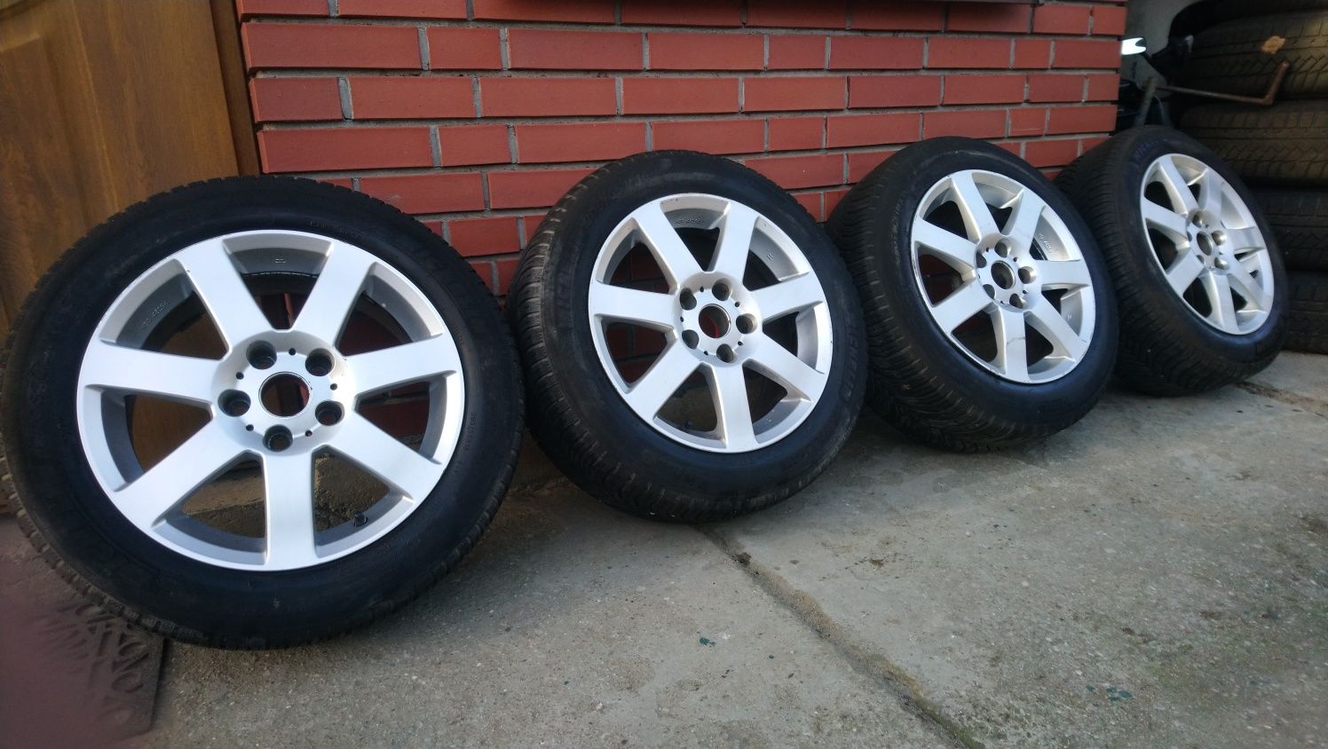 Koła wielosezonowe 16" 5x112 Autec 7,5j et35  Michelin 205 55 R16