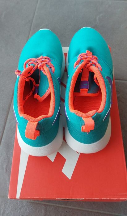 Buty Nike Roshe Run r 36,5 Nowe Oryginalne