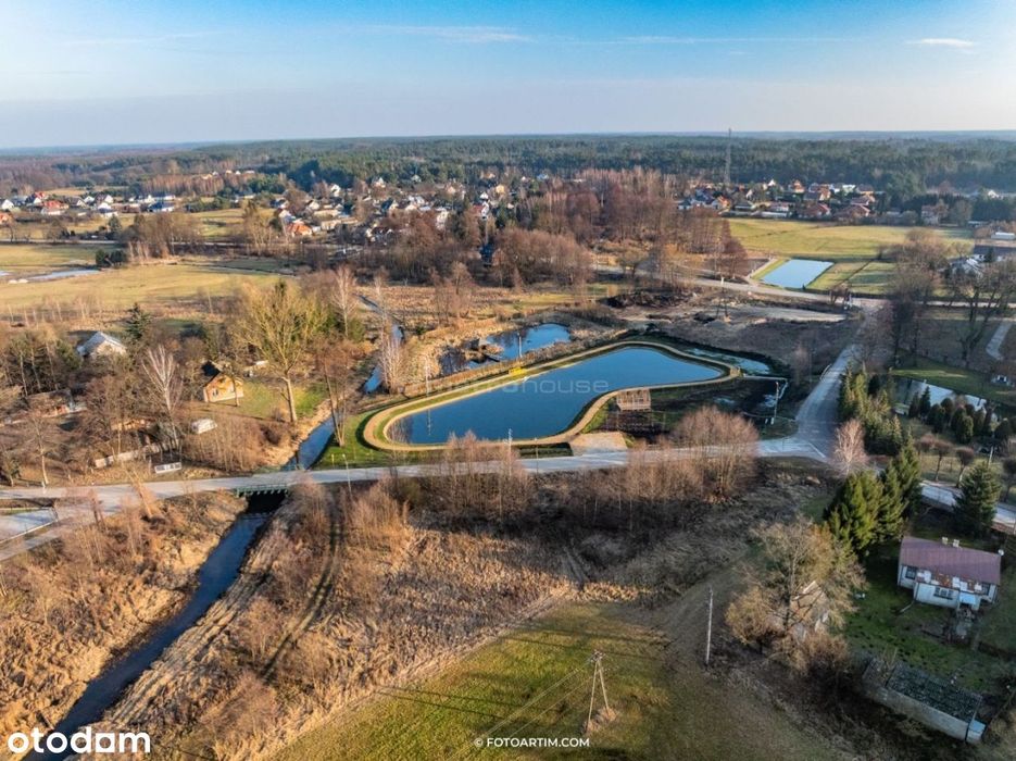 Działka z linią brzegową rzeki
