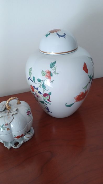 Vendo pote Sião e aboborinha, samatra, Vista Alegre. Estado novo.