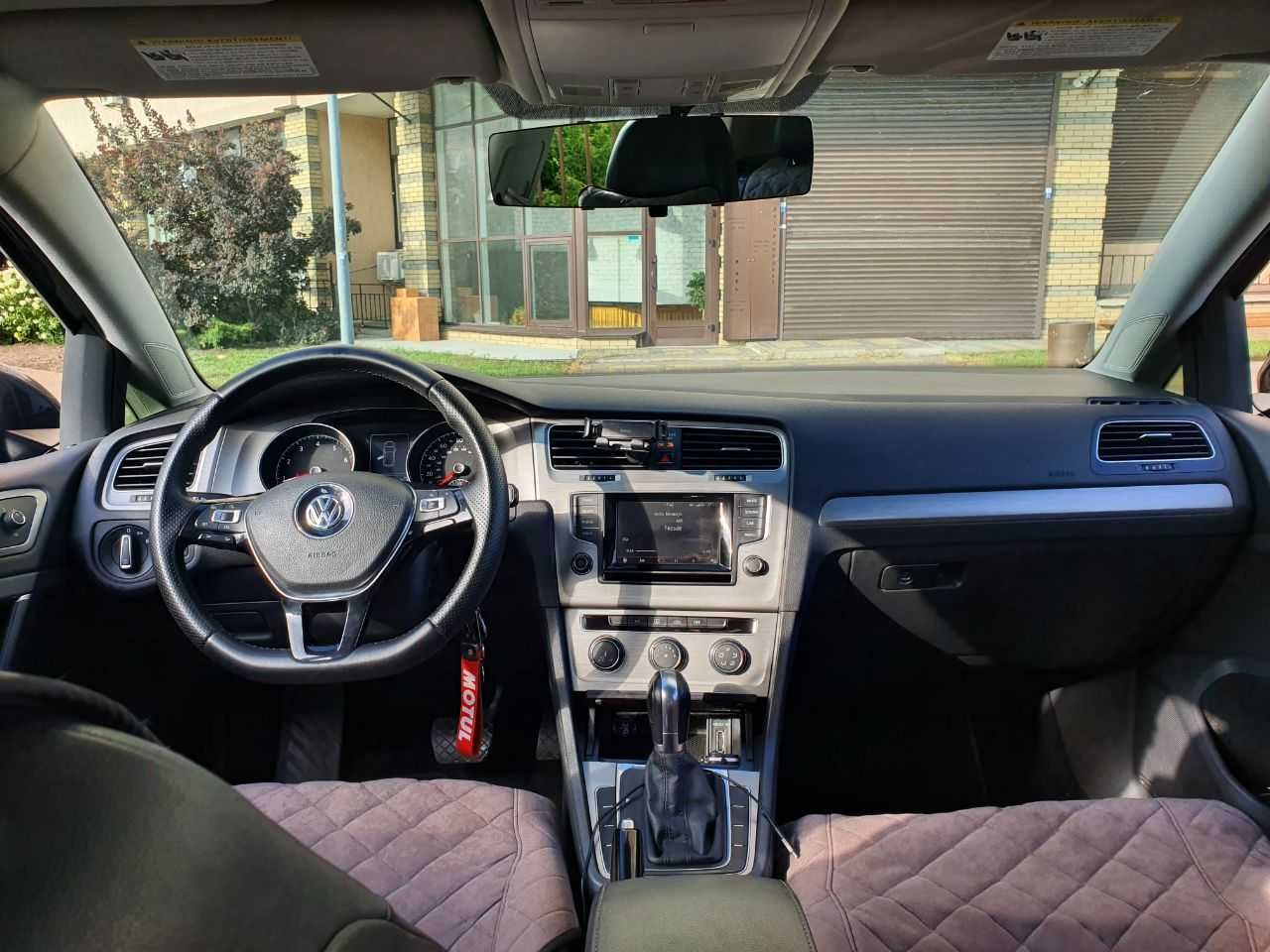 VW Golf 7 1.8 TSI 2015