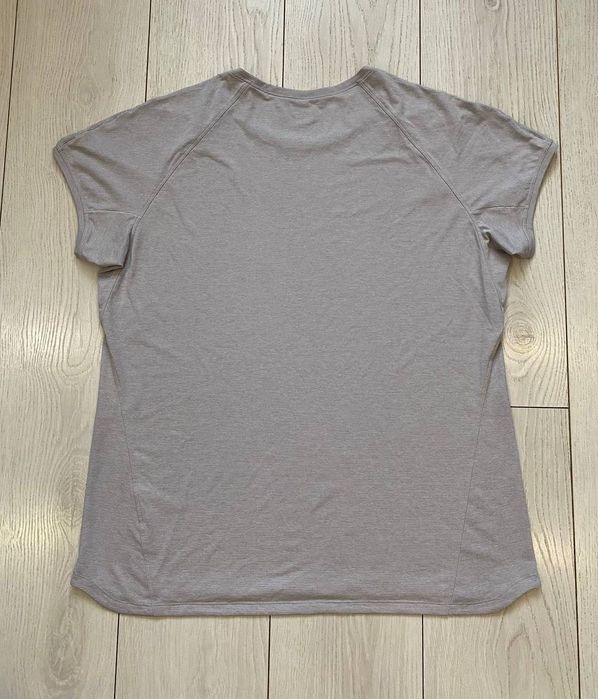 жіноча термо футболка Arc'teryx
size XL