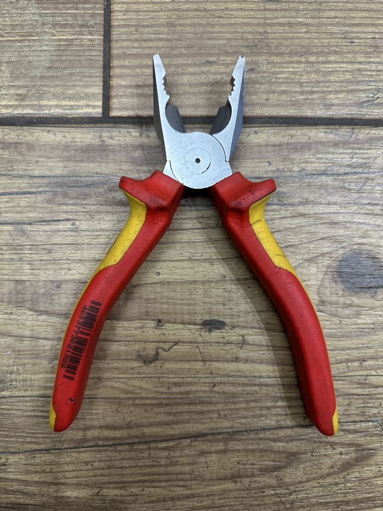 Szczypce uniwersalne, kombinerki izolowane | Knipex