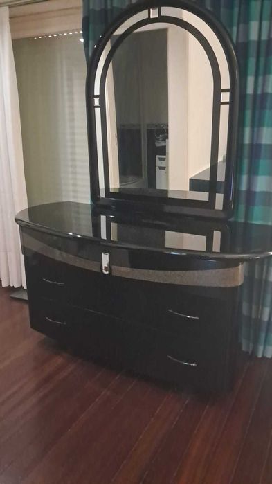 Conjunto de Quarto Completo Cor Preta