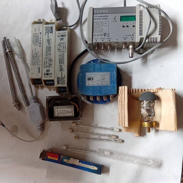 Лампочки з минулого, модулятор TERRA,електронний баланс