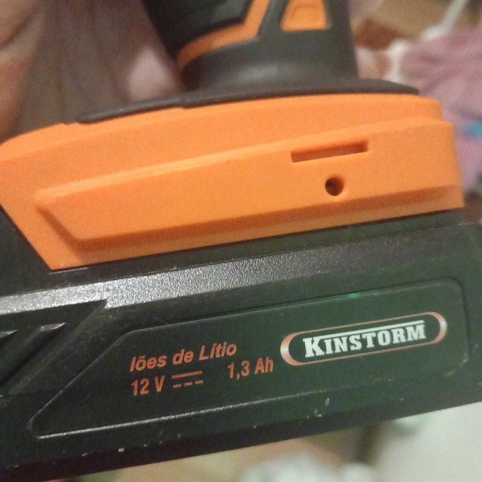 Maquina kingstrom aparafusadeira/prefuradeira