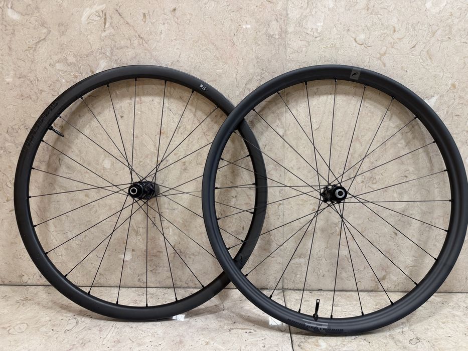 Fulcrum Rapid Red Carbon 29”