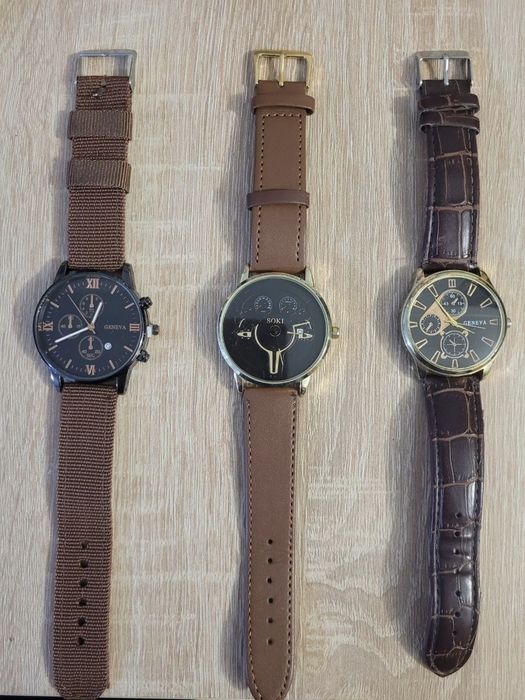 Часы наручные кварцевые