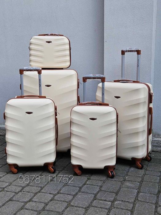 WINGS 402 Польща валізи чемоданы сумки на колесах ручна поклажа