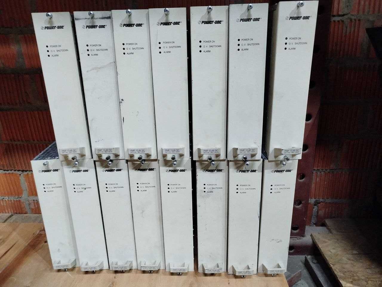Блок живлення (зарядне) Power one 48B 1300w