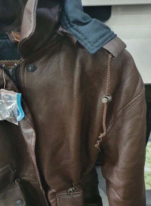 Nowa parka damska skórzana L