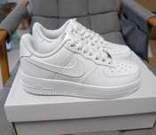 Uniseks/Trampki/Damskie/Nike Air Force 1 Low '07 White R.39