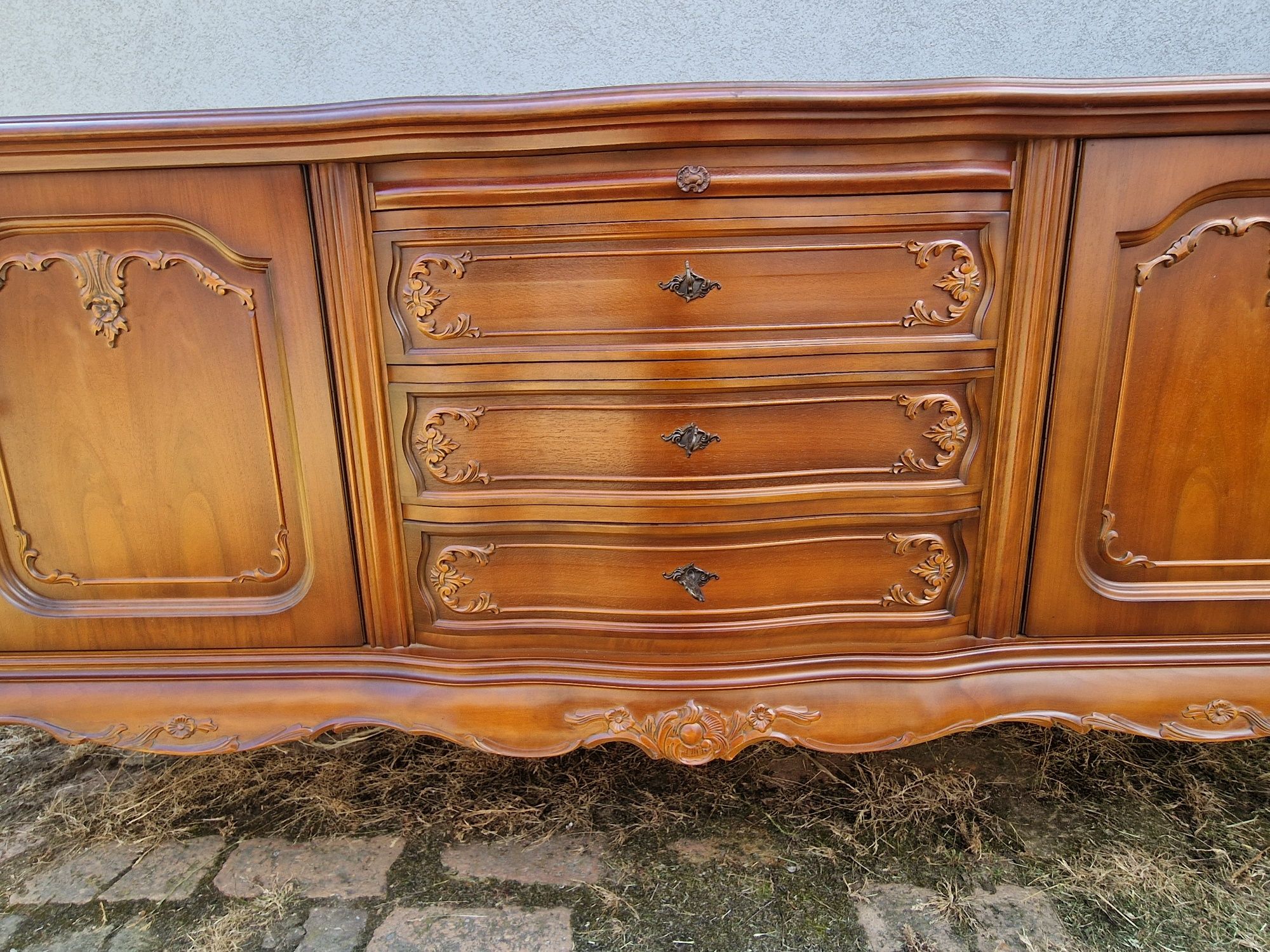 Komoda Ludwikowska/ Chippendale