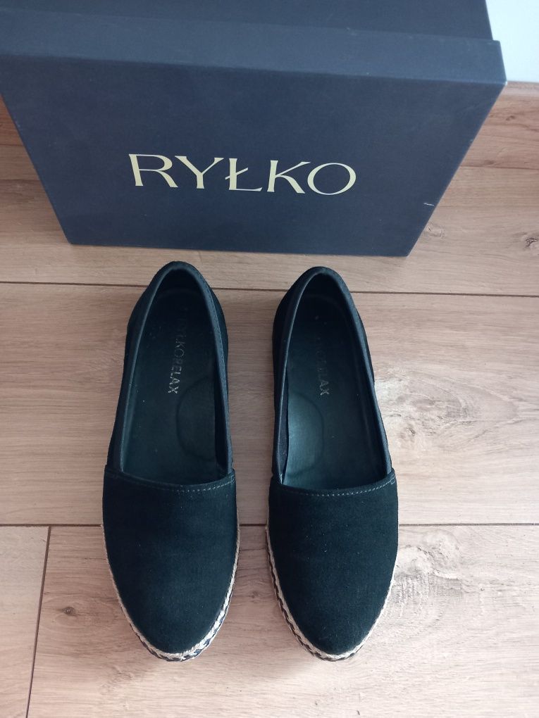 RYŁKO 39/40 oryginalne skóra naturalna welurowa espadryle buty czarne