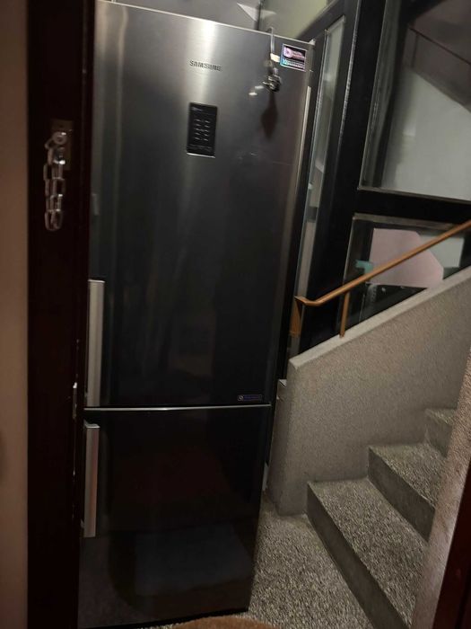 Vendo um frigorífico