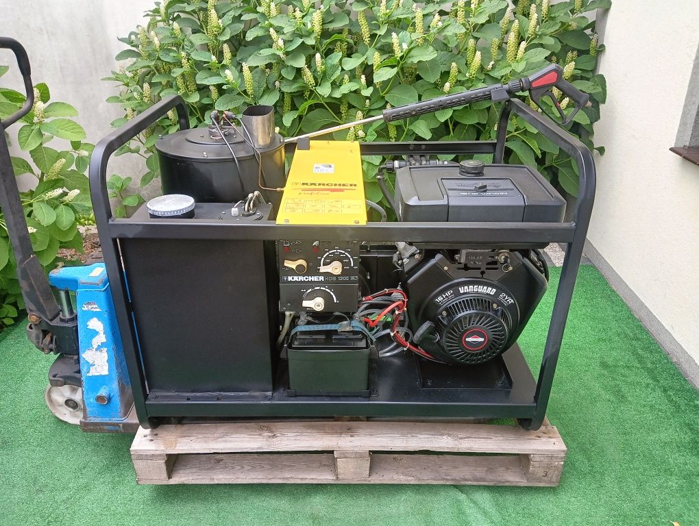 Myjka spalinowa Karcher HDS 1200 BE Vanguard  Silnik spalinowy Spalino