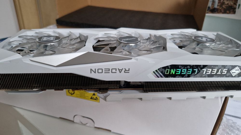Radeon Rx 7800 xt 16gb Po serwisie.