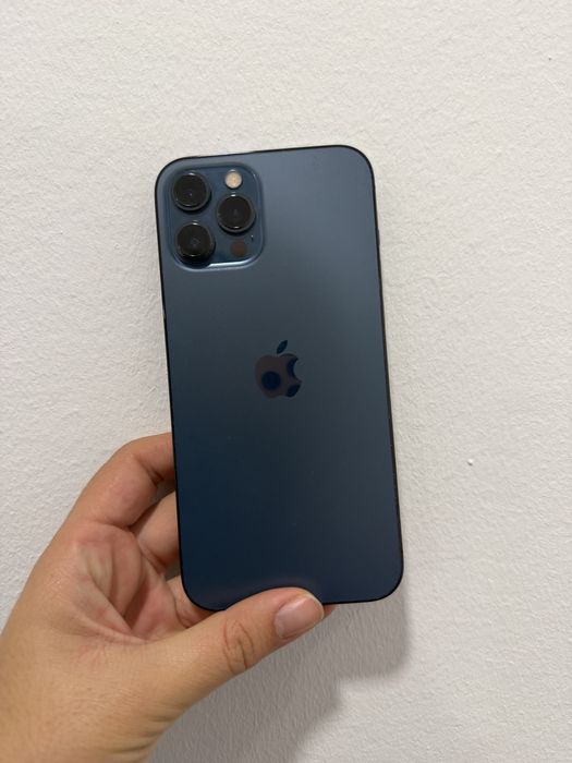 Iphone 12 pro max 88% bateria