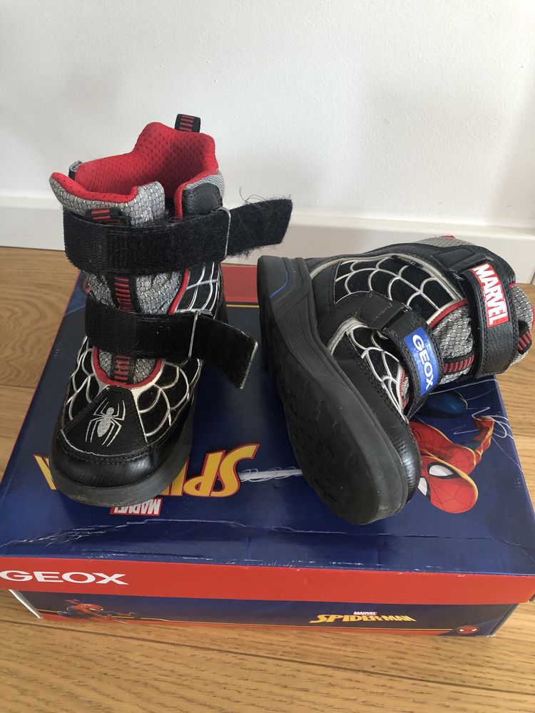 Зимові термо чобітки Geox Spiderman 30р