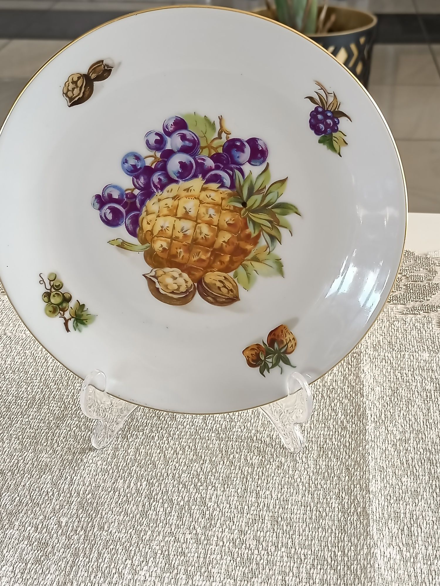 Talerz deserowy Czechoslovakia owoce ananas na ciasto , sery