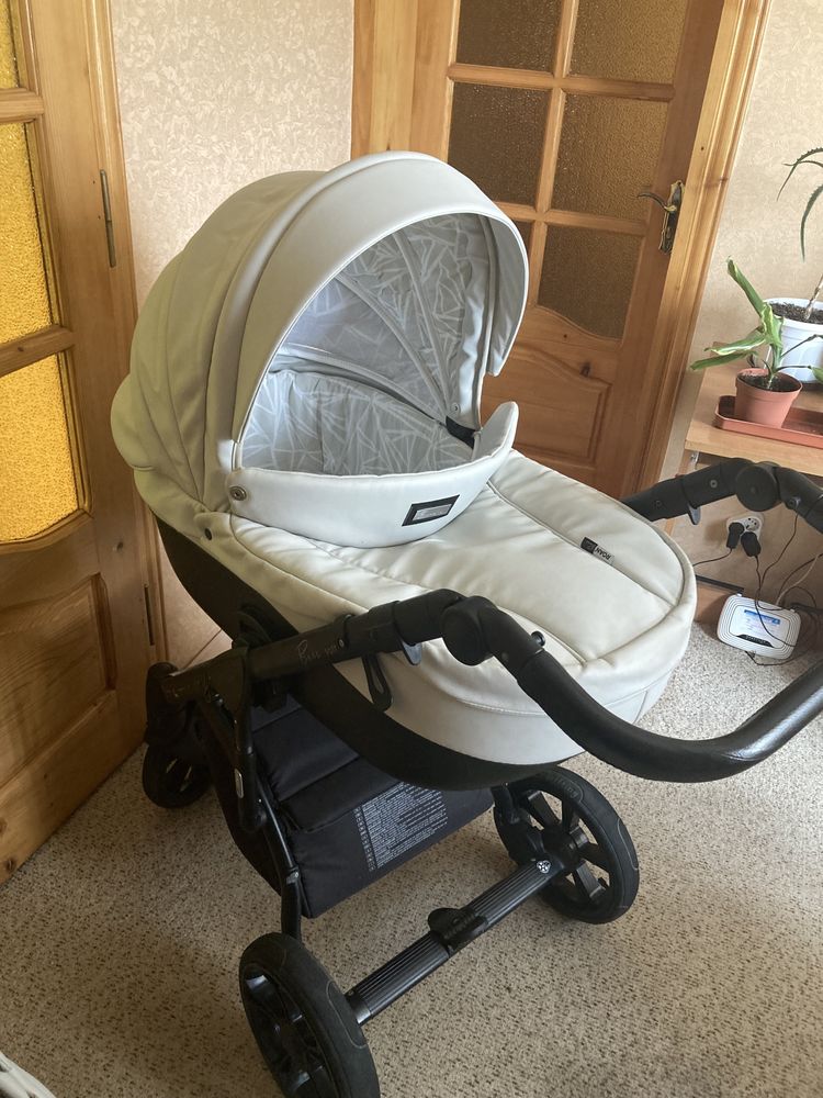 Коляска Roan bass soft 2 в 1