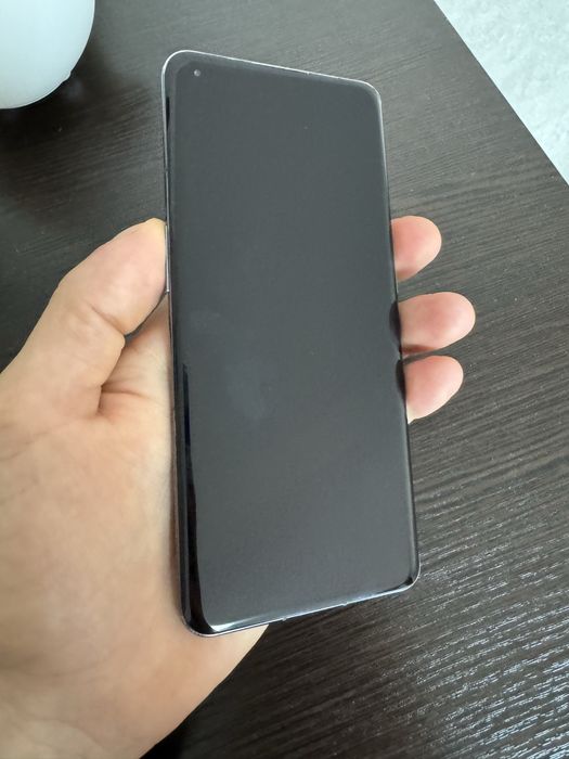 One plus 11 16/256Gb Глобальна версія