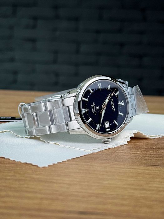 Seiko Prospex Alpinist Deep Lake SPB249J1