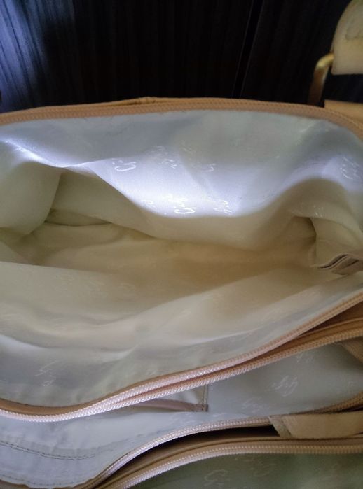 Шкіряна фірмова сумка