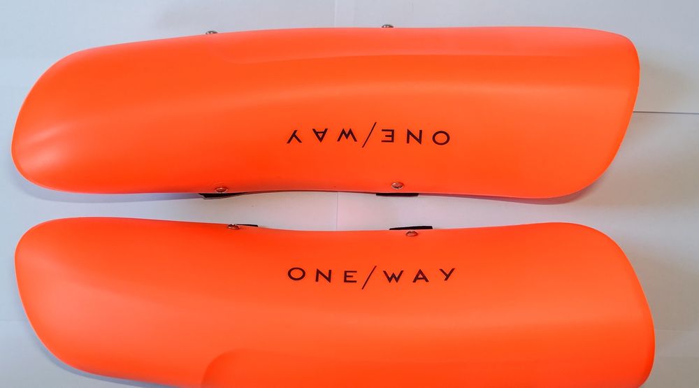 Ochraniacze na piszczele Fischer One Way SENIOR 40 CM SHIN GUARD ADULT