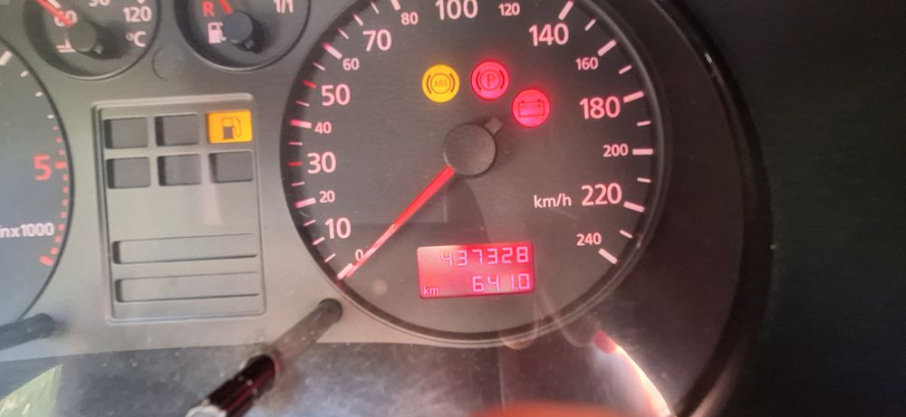 Audi A3 1.9 tdi azul