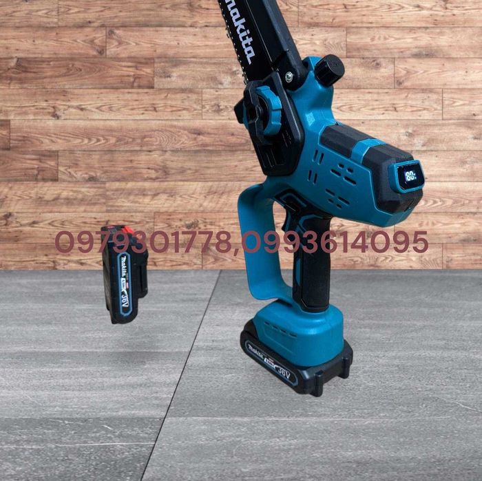 Акумуляторна цепна пила Makita ДУК253BL 20см 36V-6A Автоматична подача