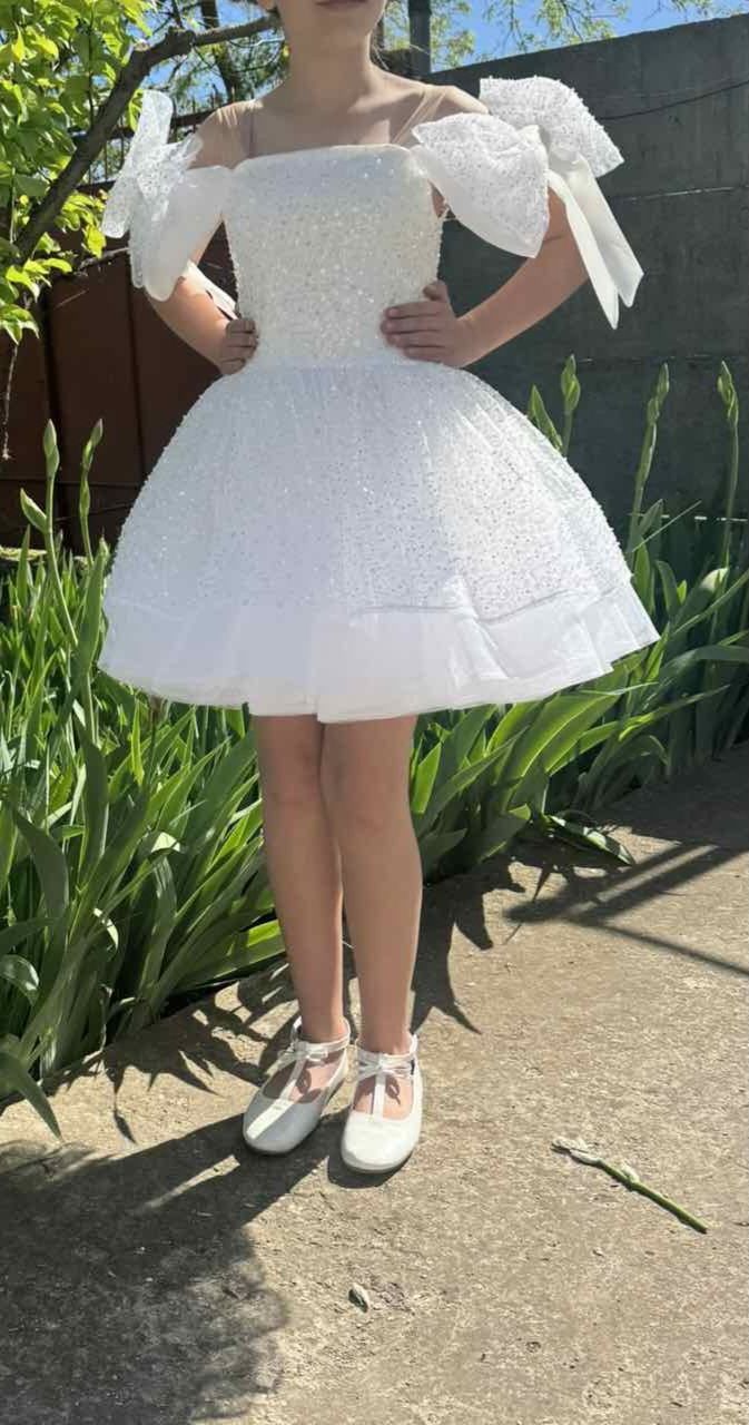 Сукня біла 146см