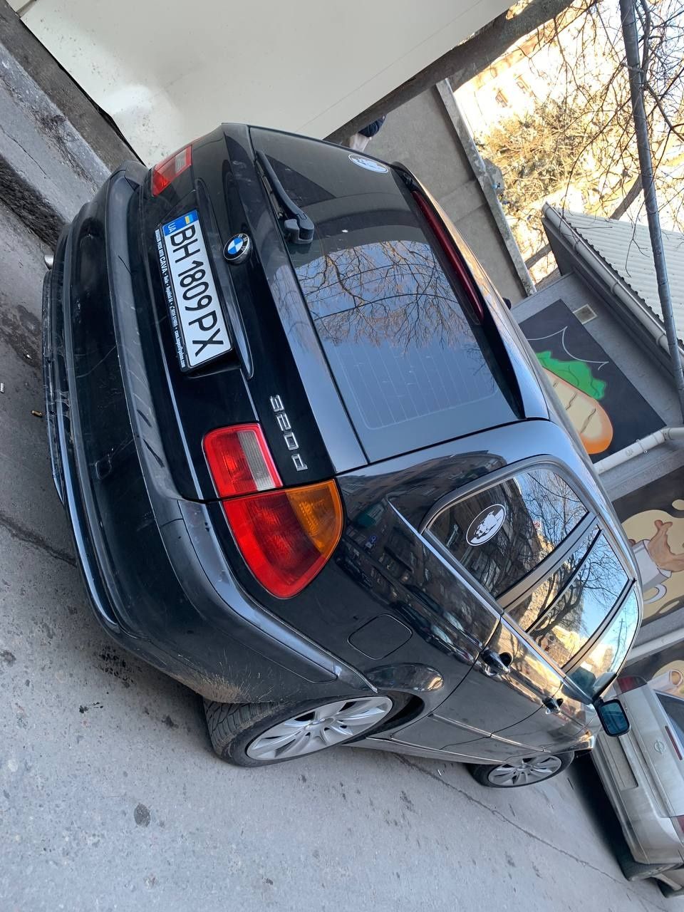 BMW 320  продам   одесса