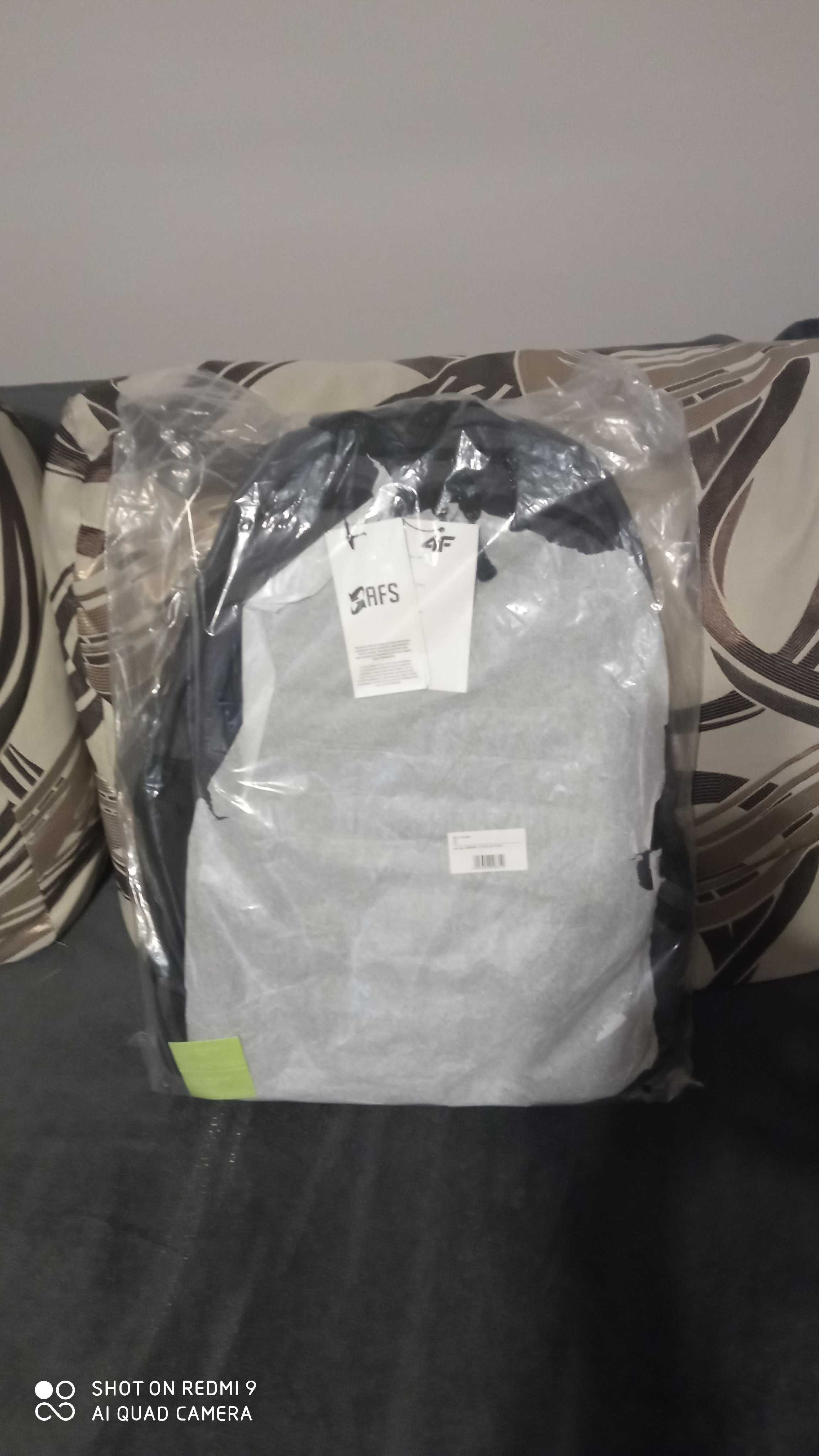 Nowy Plecak 4F*** Solidny***mocny wzmocnione dno!Pomieści laptop 15.6"