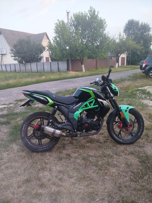 Продам musstang хtreet 250