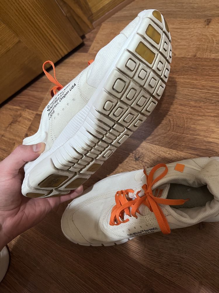 Кроссовки Nike