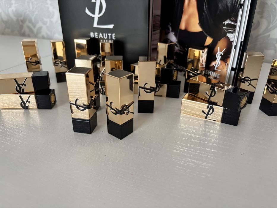 Yves Saint Laurent - pomadka mini 1.3g NM