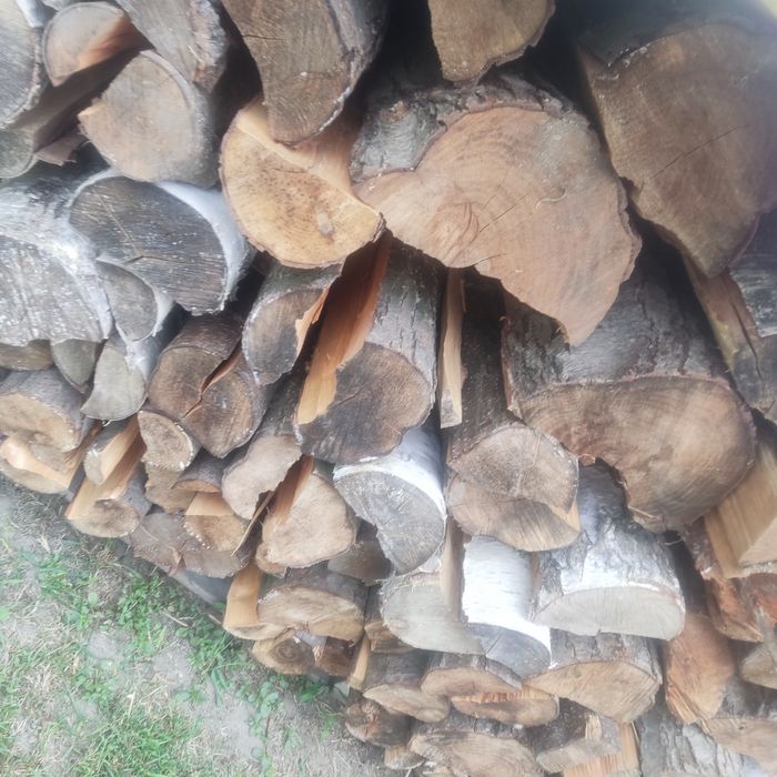 Drzewo kominkowe opałowe liściaste olszyna metry łupane  suche